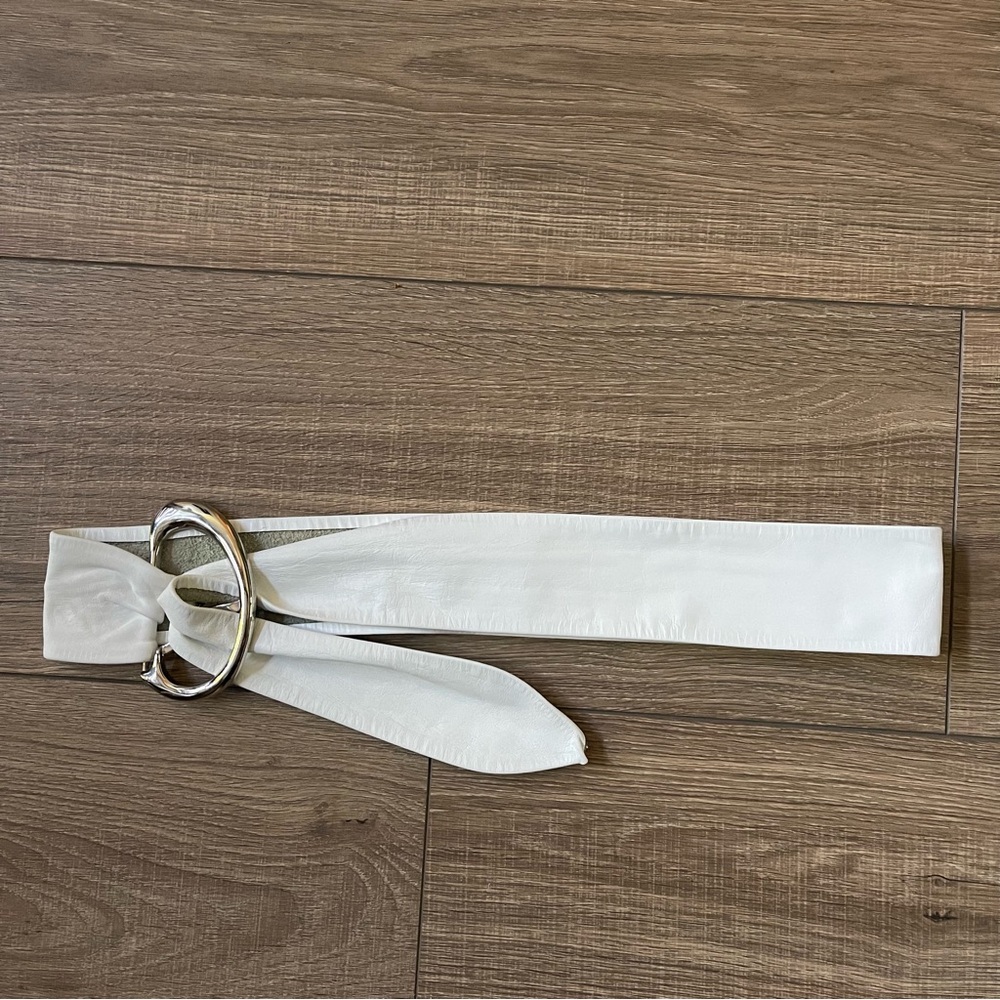 Leatherock Nina Arjani White Belt with Silver Accents